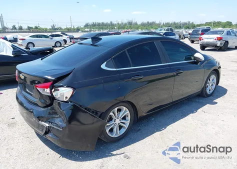 2019 Chevrolet Cruze Lt from USA, damaged, VIN 1G1BE5SM2K7145566